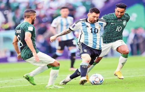 猛龙险胜开拓者，成为联盟目前第四支取得15胜的球队